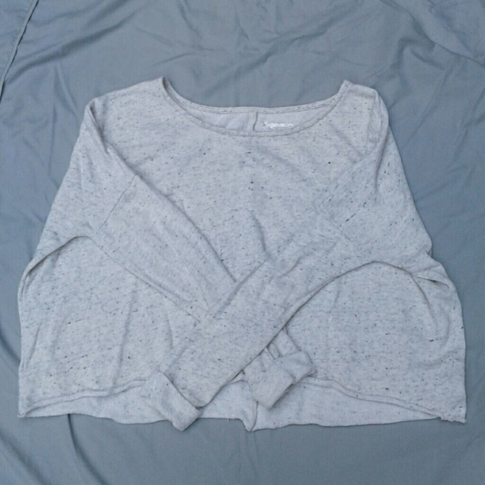 White speckled flowy sweater