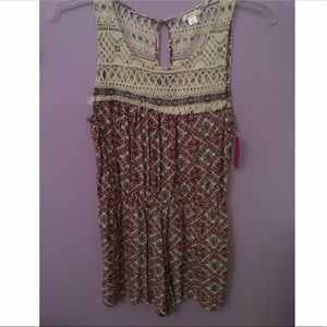 BRAND NEW Patterned Romper WITH POCKETS!!