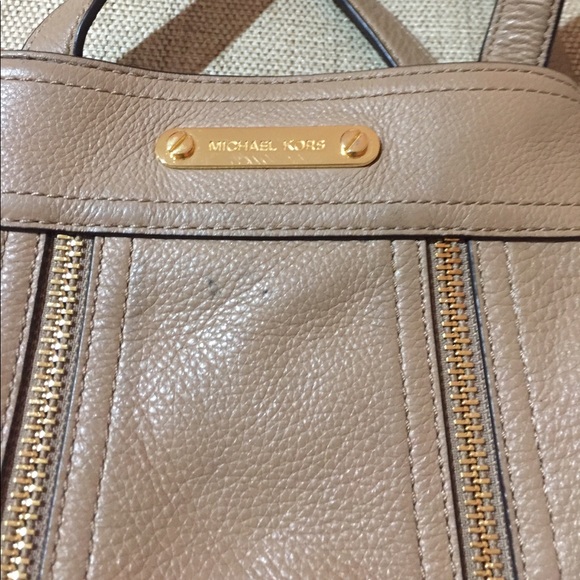 Michael Kors Crossbody Handbag - Picture 3 of 3