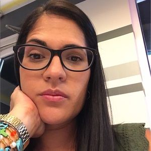 Meet your Posher, Karla