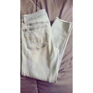 American eagle skinny crop jeans