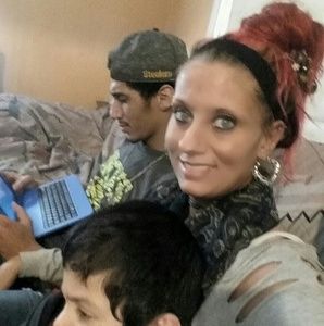 Meet your Posher, Latoshia