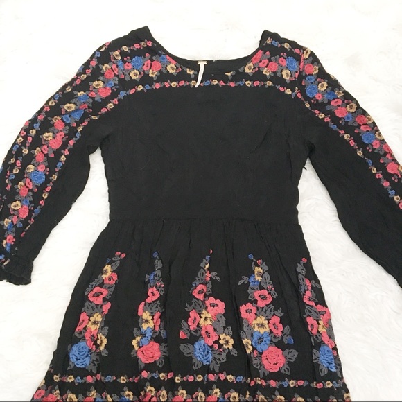 Free People Dresses & Skirts - Free People Floral Dress