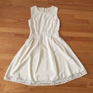 Modcloth Cream Formal/Wedding Dress