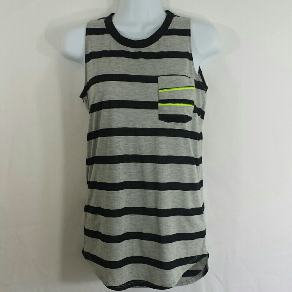 Chloe K. Striped Tank size S