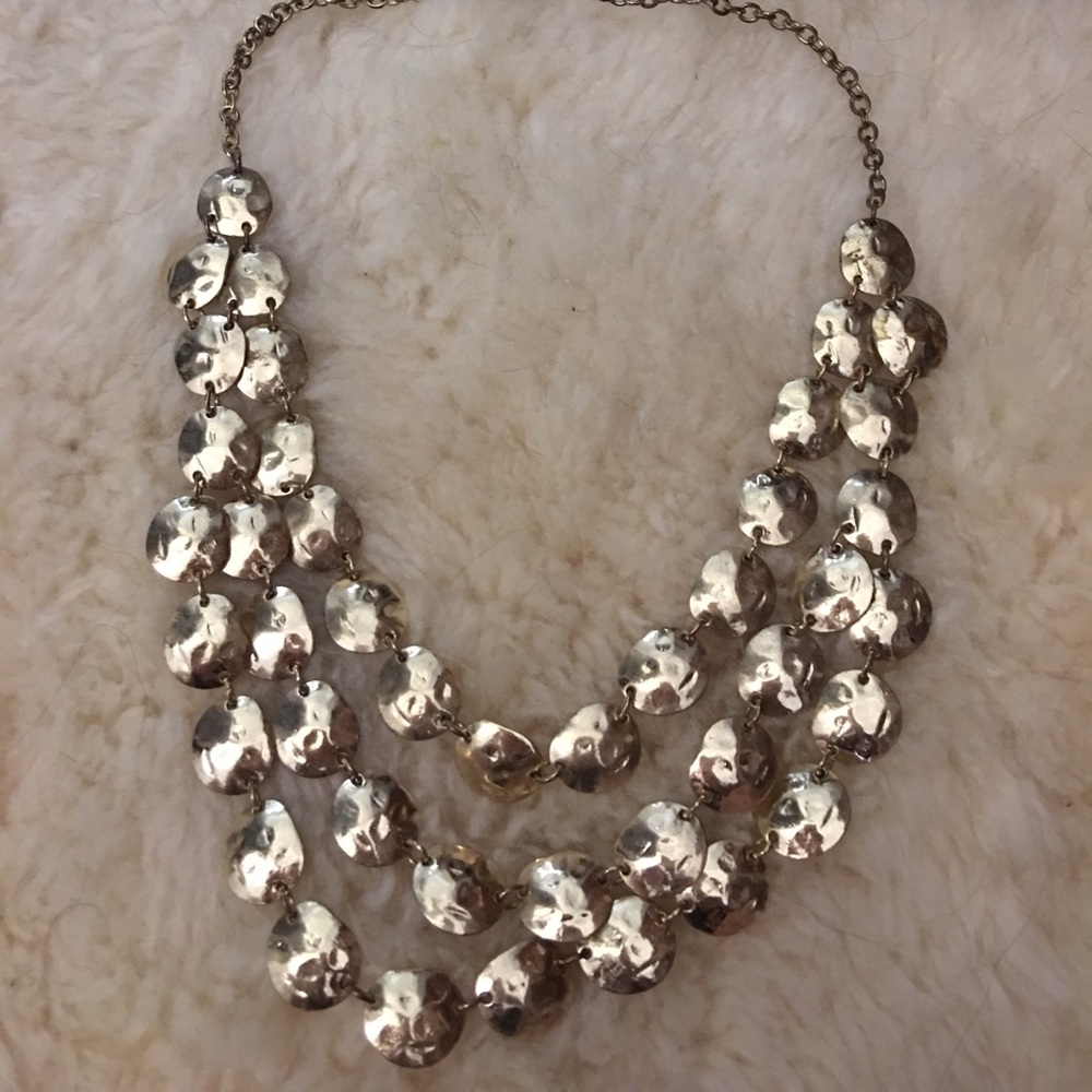 Statement necklace