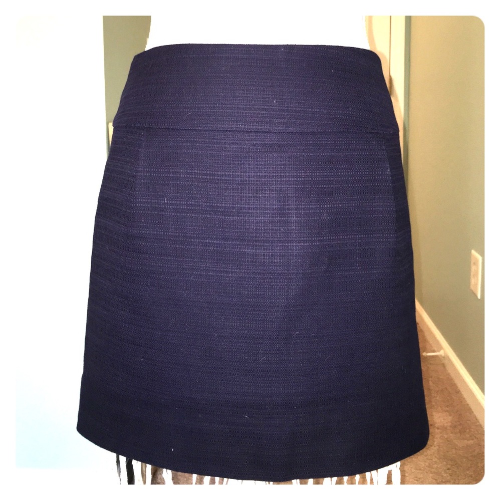 J.Crew linen skirt. Fringe is NOT part of skirt.