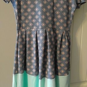Lularoe Amelia