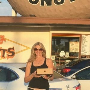 Meet your Posher, Jan