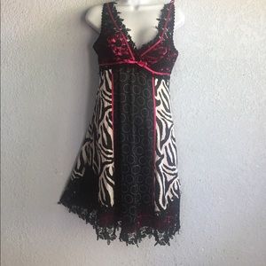 Bebe dress size small silk zebra animal print lace