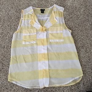 Light fabric yellow and white striped tank