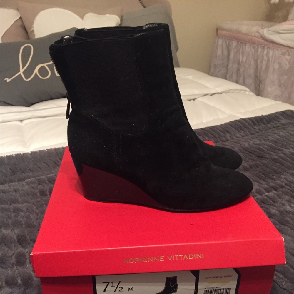 Adrienne Vittadini suede black Karol ankle boots