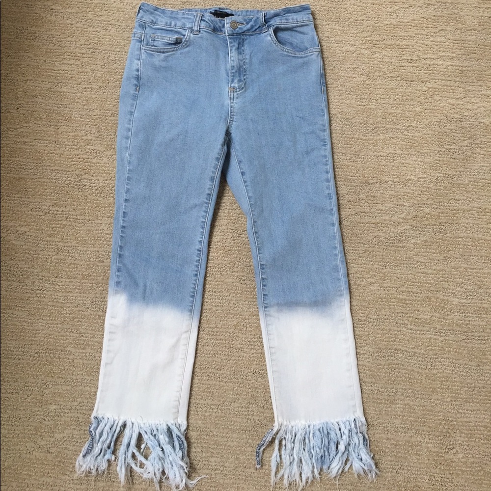 Ombré Frayed Jeans