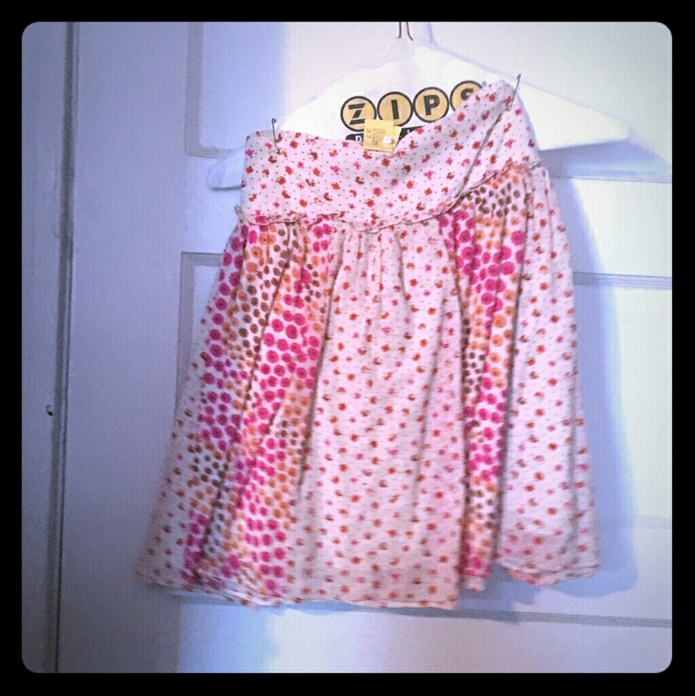Flowered skirt
