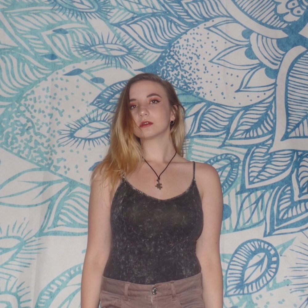 Meet your Posher, Devyn