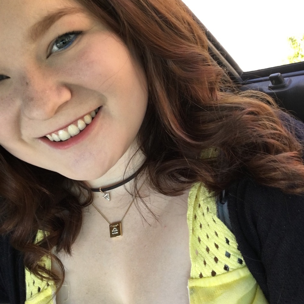 Meet your Posher, Tayla