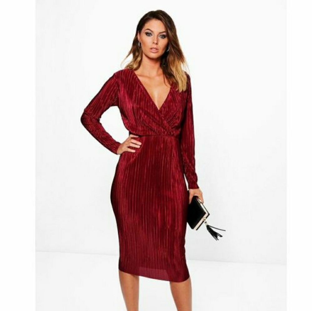 Boohoo Red Dress