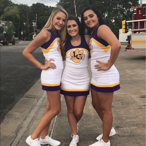 Meet your Posher, Raelynn - Picture 1 of 1