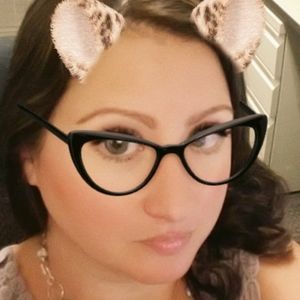 Meet your Posher, Cindy