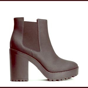NWOT Chelsea Platform booties from H&M