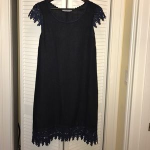 NWOT 💯ITALIAN LINEN DRESS WITH LACE ACCENTS