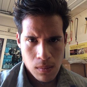 Meet your Posher, Christopher