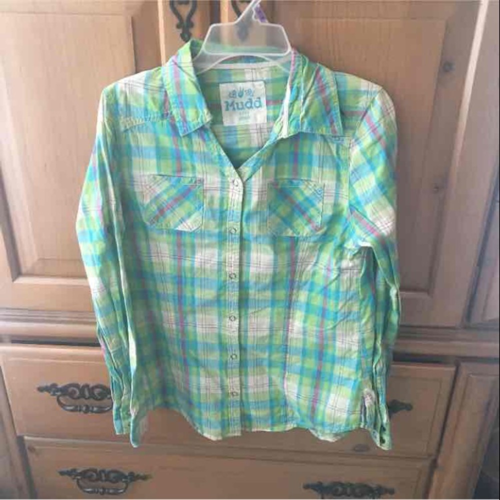 Long sleeve button down Mudd shirt