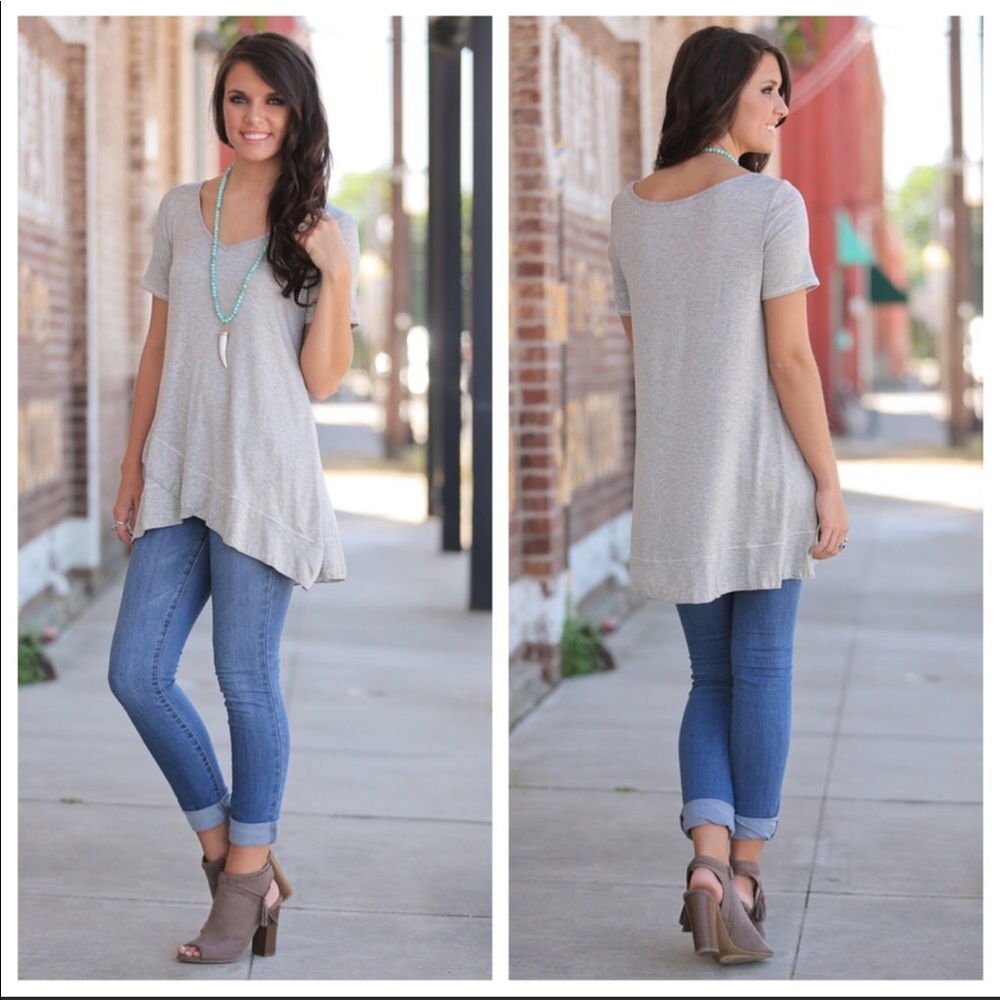 💕CHEAPER THAN WHOLESALE Gray Cross Front Tunic💕