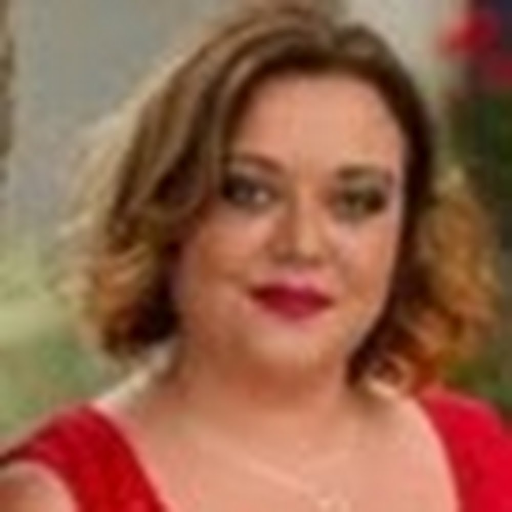 Meet your Posher, Angie