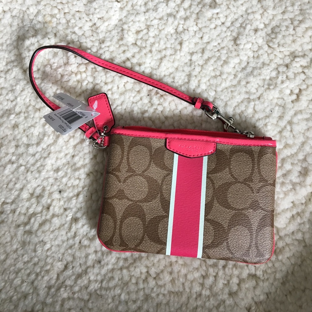 NWT Coach Pink Wristlet- GREAT PRICE