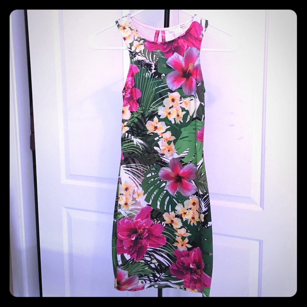 A'gaci Sleeveless summer dress