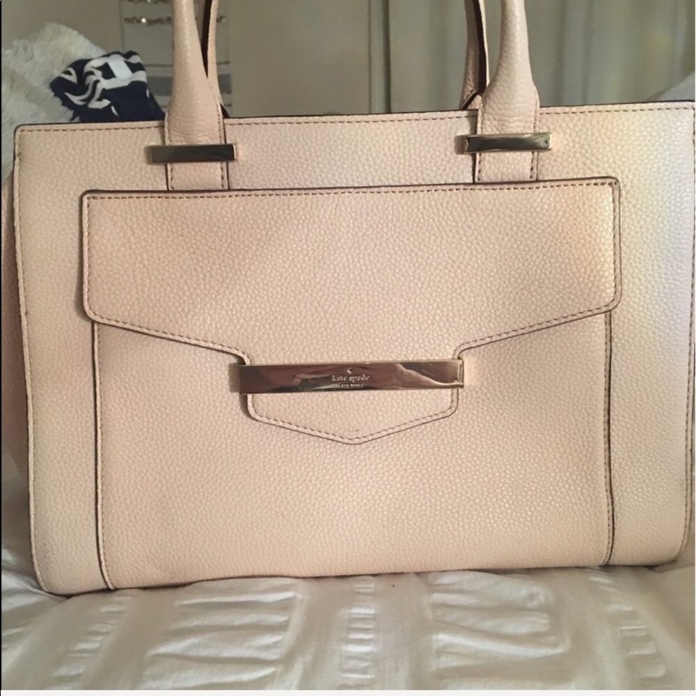 Kate spade purse ♠️