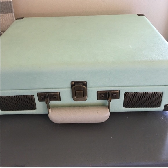 Record player - Picture 2 of 2