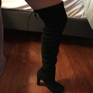 Thigh high Steve Madden boots. Worn once.