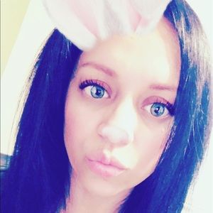 Meet your Posher, Maricelis