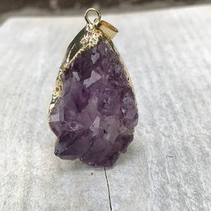 Natural Raw Amethyst Stone Necklace Holder