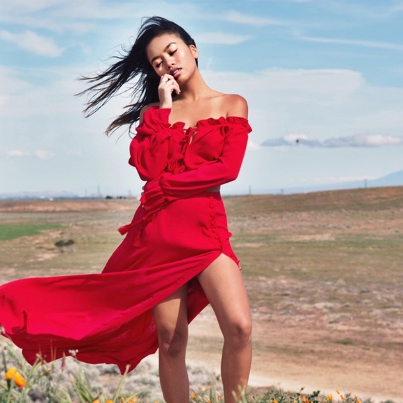 This is What Makes Us Girls - crop top - Picture 4 of 4