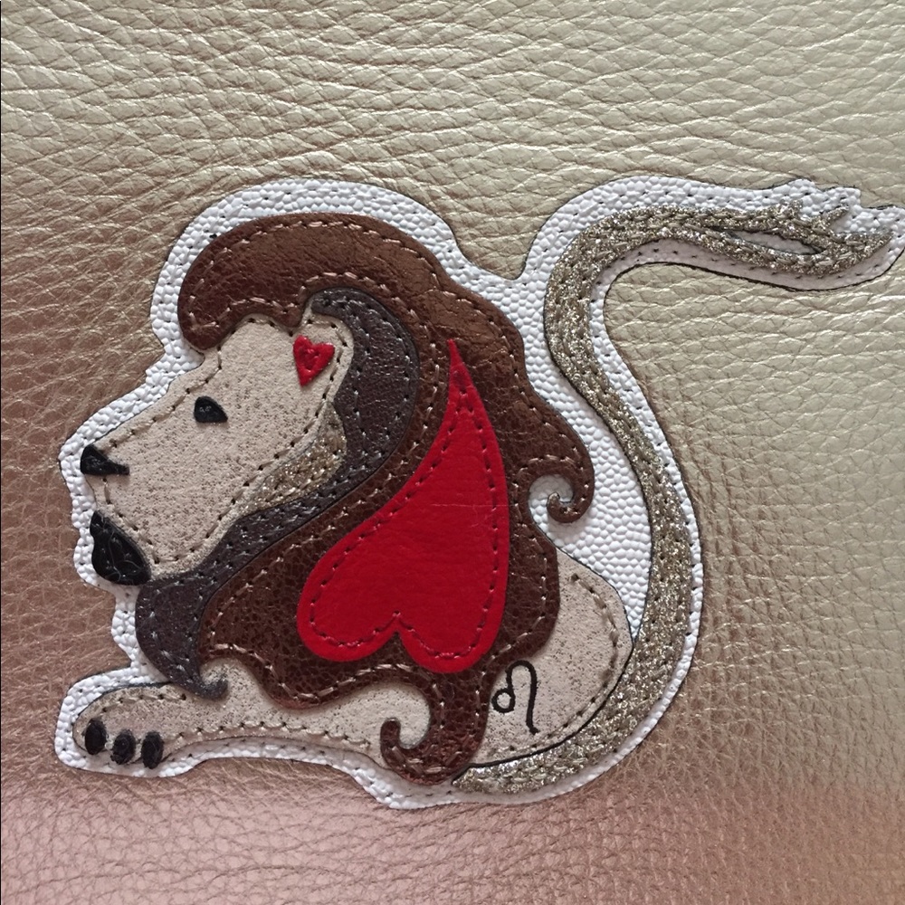 女Diane Von Furstenberg Leo Zodiak Zip Pouch NWOT - Picture 2 of 7
