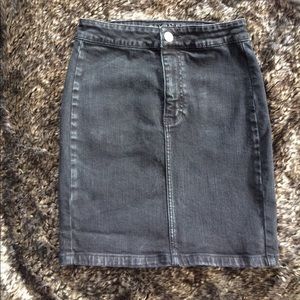 Distressed black Jean skirt- American Eagle