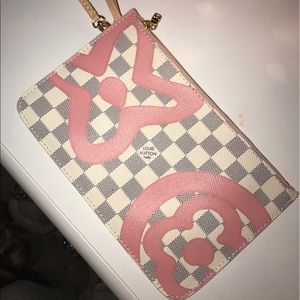 ✨🇺🇸 LABOR DAY SALE! Pochette DA print