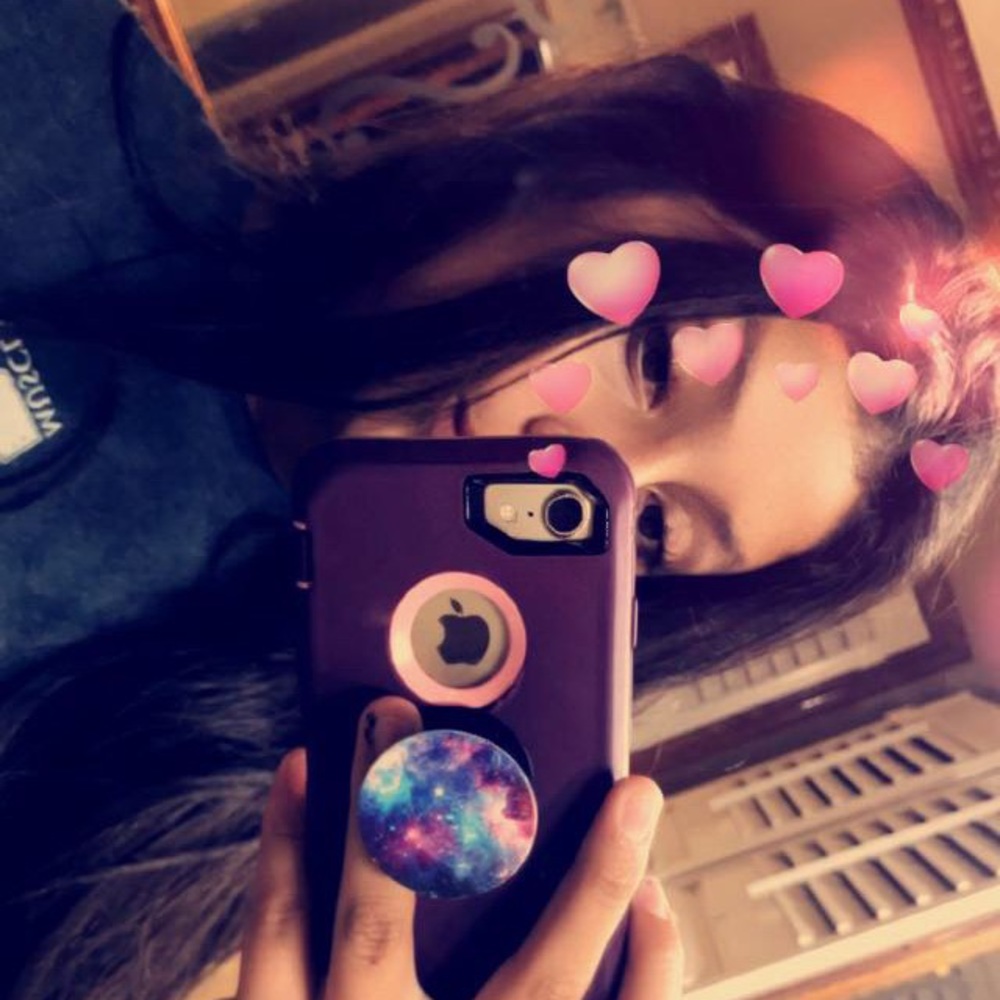 Meet your Posher, Norma