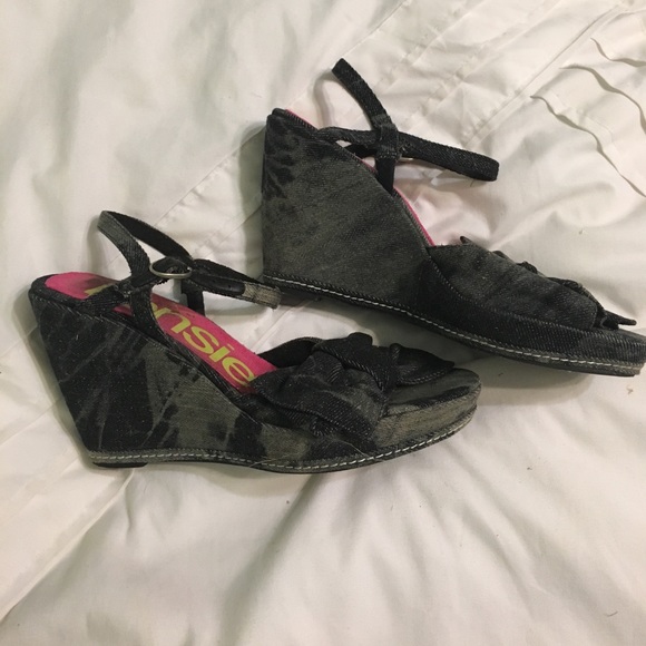 Kensie faded denim wedges - Picture 2 of 3