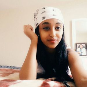 Meet your Posher, Genet