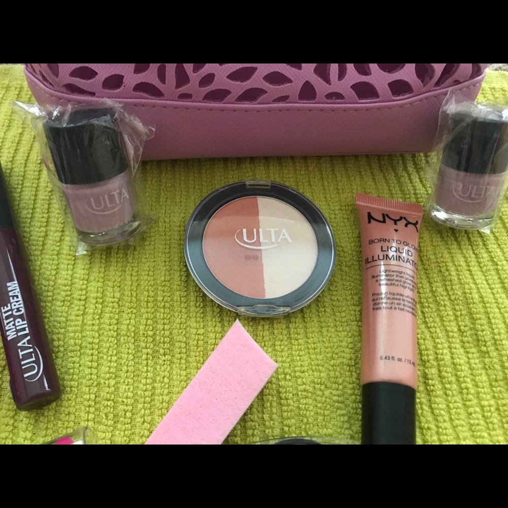 Closet Clear Out! Makeup Lot - Picture 3 of 8