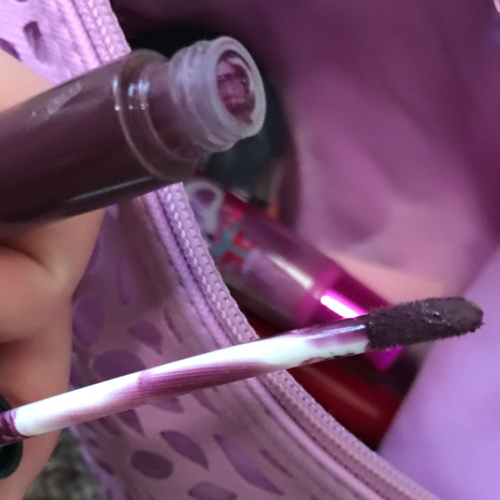 Closet Clear Out! Makeup Lot - Picture 7 of 8
