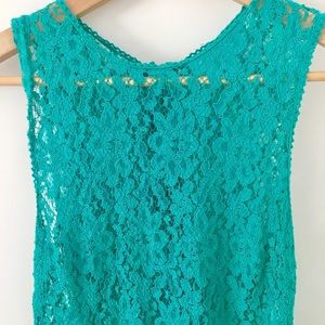 Elegant Short Lace Dress