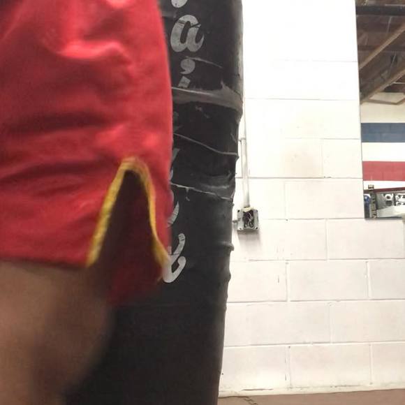 Meet your Posher, Evander - Picture 1 of 1