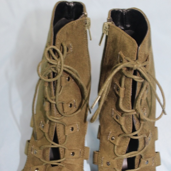 LADIES  LACE UP HEELS SIZE 7.5 - Picture 1 of 8