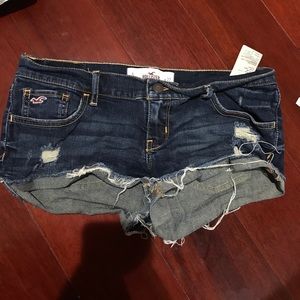 Hollister shorts barely worn perfect condition