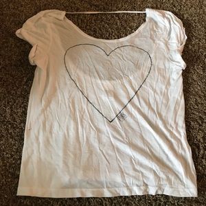 VS PINK heart tee